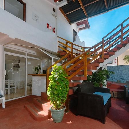 Hostal North Seymour 阿约拉港 外观 照片