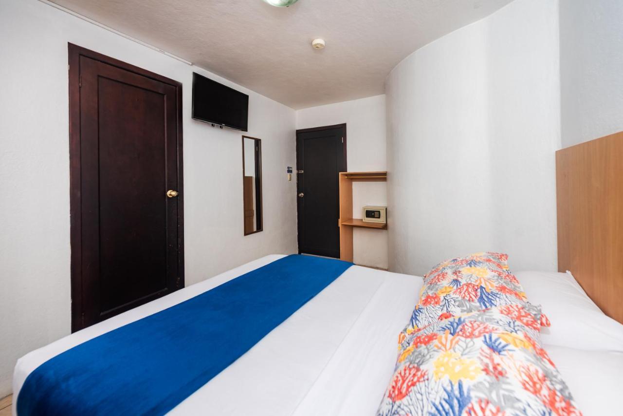 Hostal North Seymour 阿约拉港 外观 照片